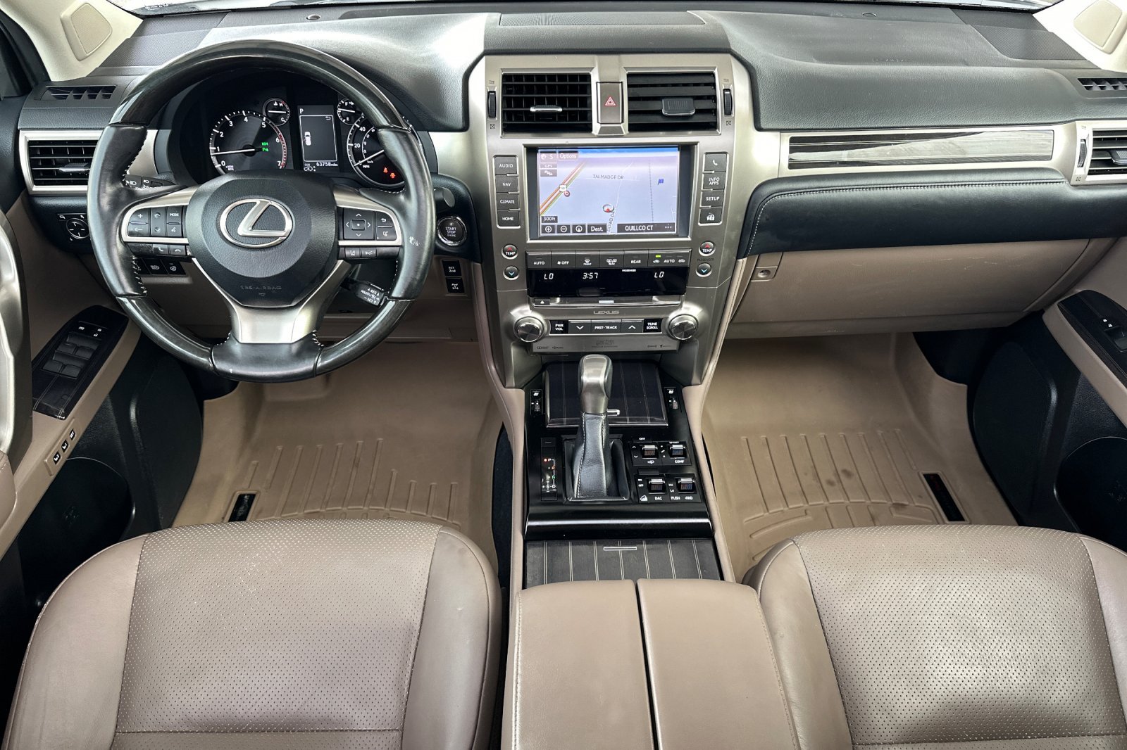 Used 2020 Lexus GX 460 Luxury w/ Accessory Package AWD/4WD image 13