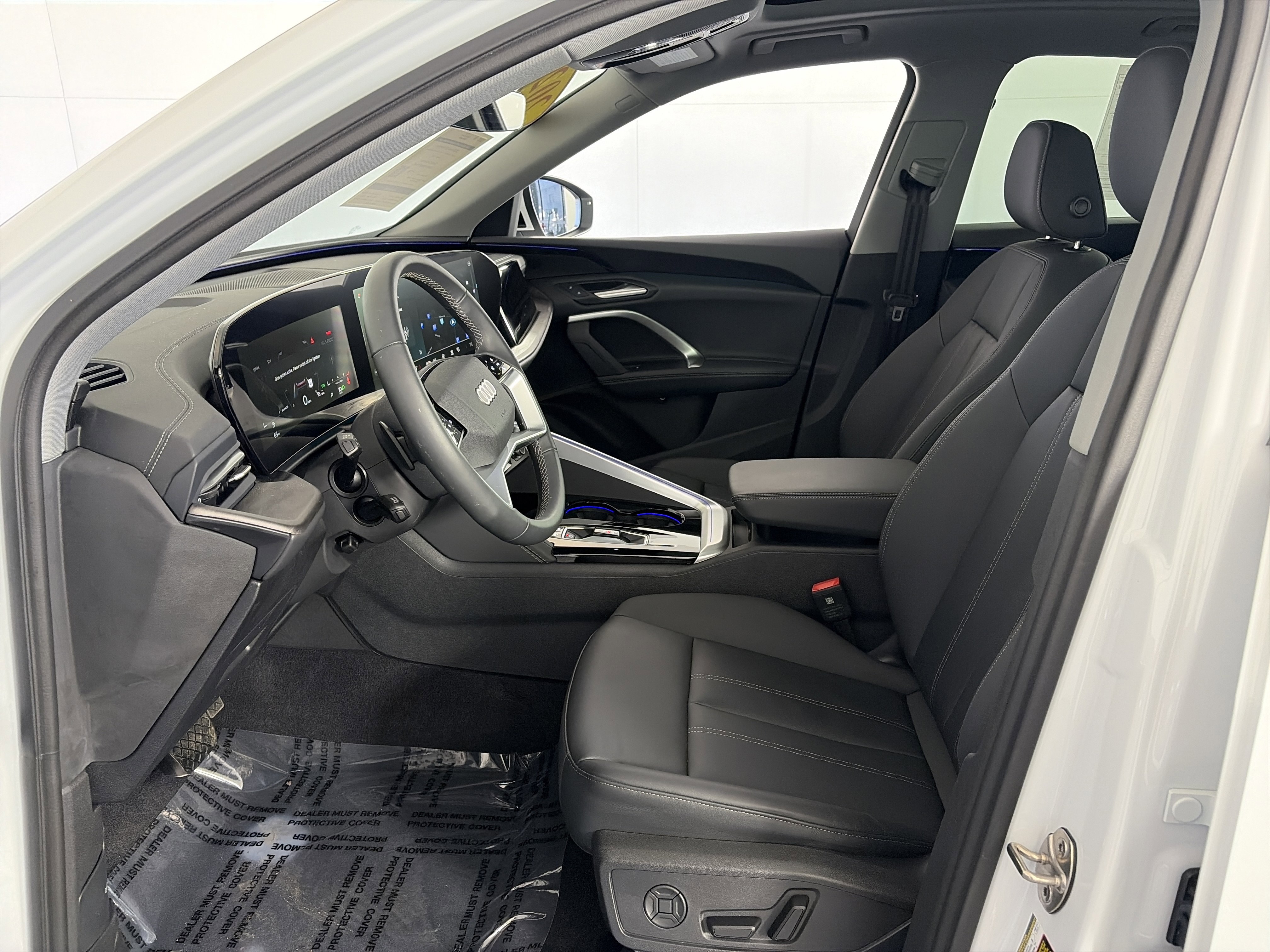 Used 2025 Audi Q5 Premium w/ Convenience Package image 6