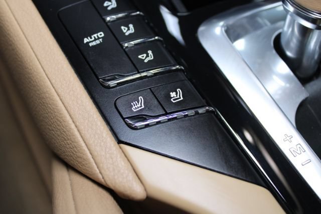 Used 2013 Porsche Cayenne AWD/4WD image 18