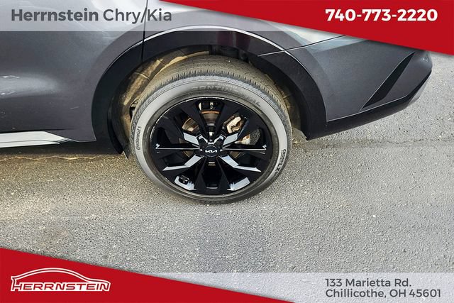 Used 2023 Kia Sorento SX AWD/4WD image 26