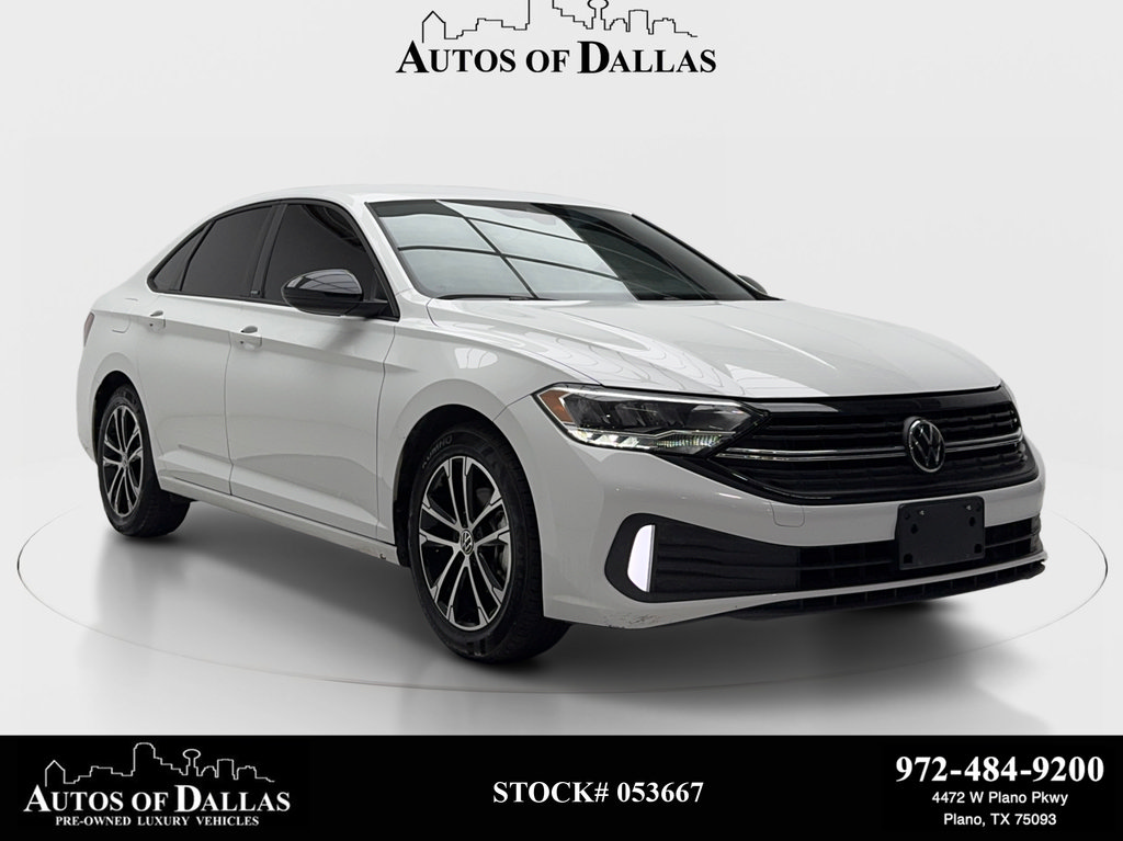 Used 2024 Volkswagen Jetta Sport FWD image 1
