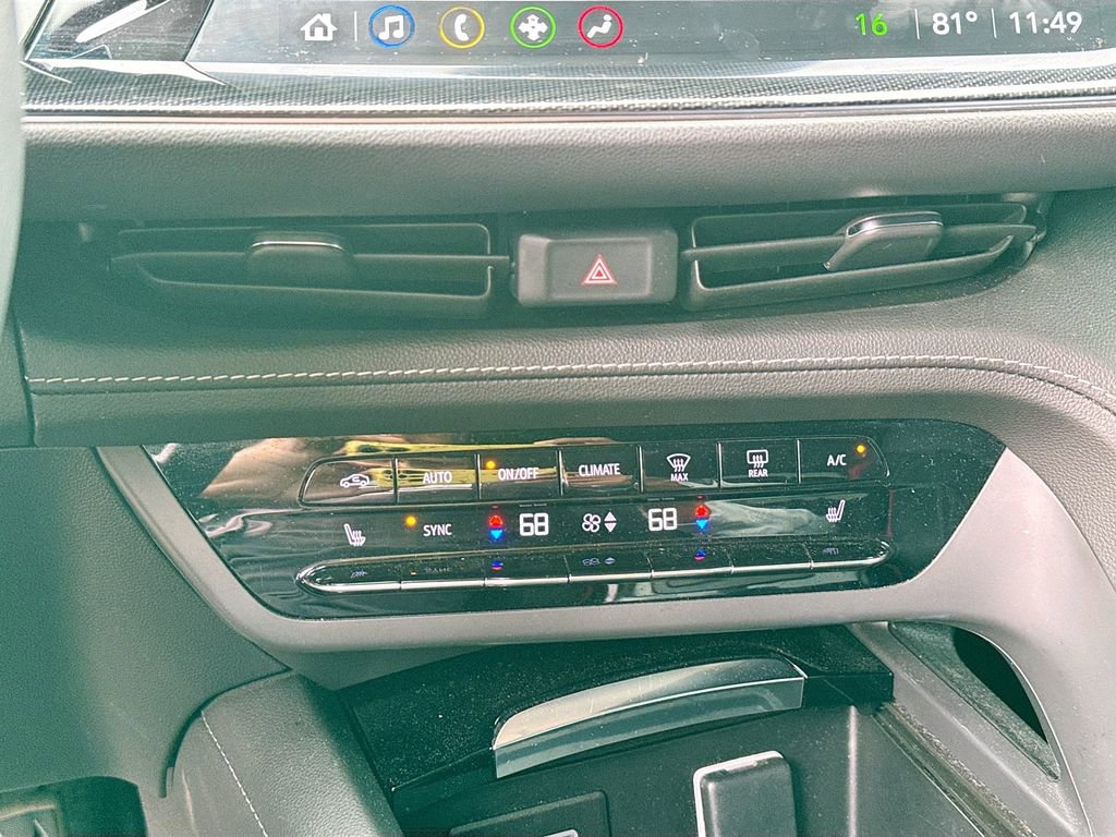 Used 2023 Buick Envision Essence w/ Sport Touring Package FWD image 16