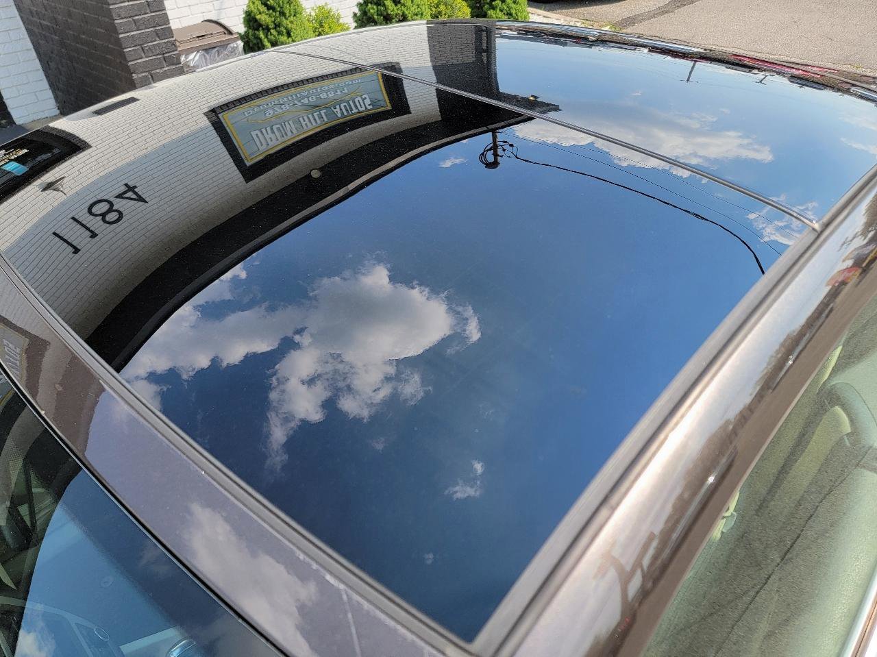 Used 2012 Volkswagen Eos Lux FWD image 19