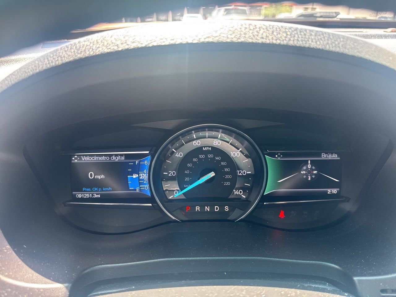 Used 2017 Ford Explorer XLT w/ Equipment Group 202A AWD/4WD image 10