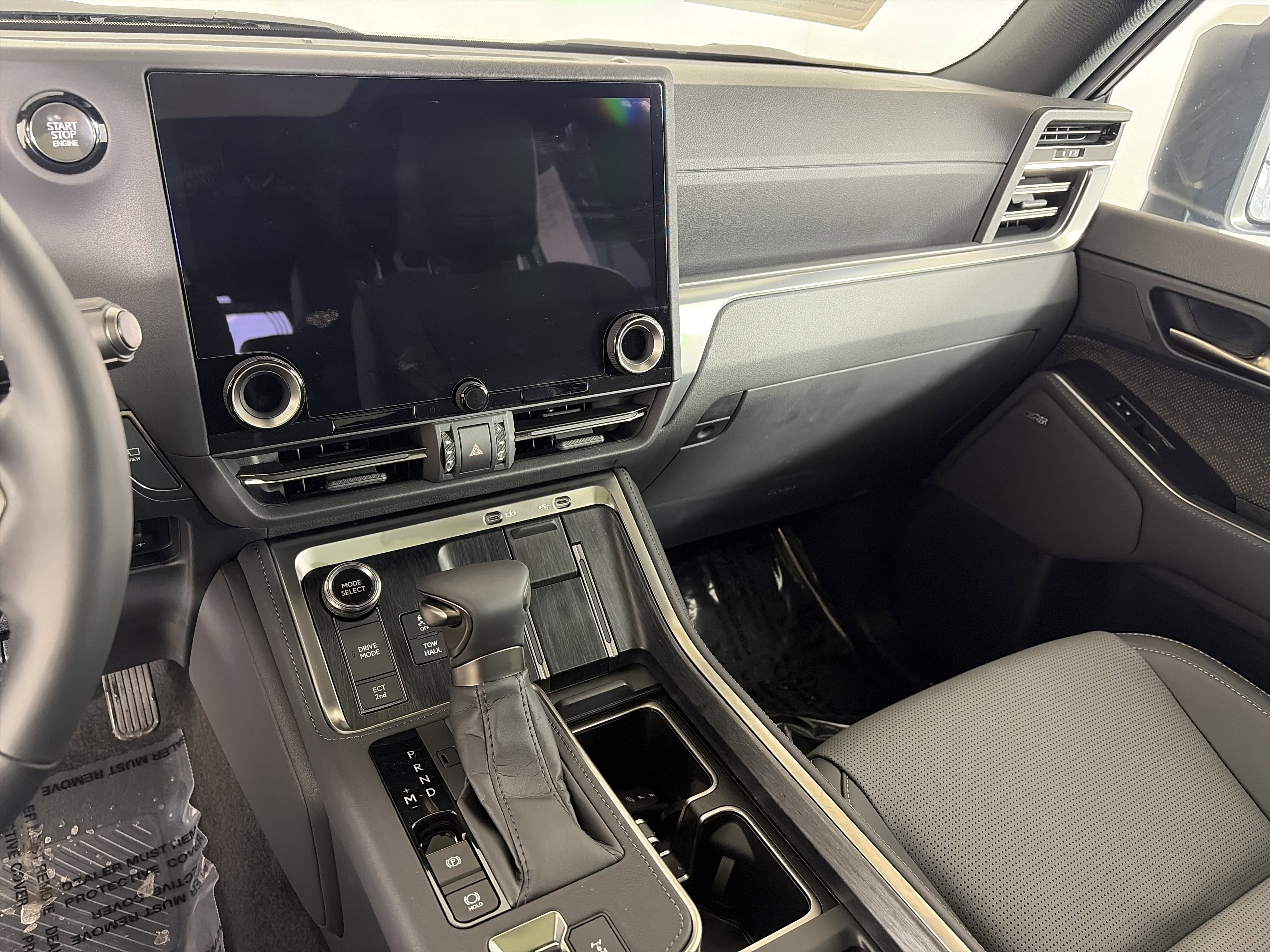 Used 2025 Lexus GX 550 GX 550 Luxury+ image 4