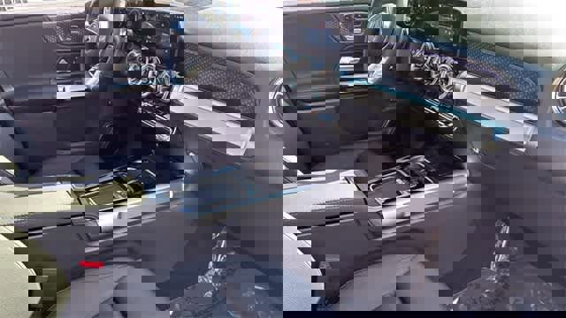 Certified 2025 Mercedes-Benz GLB 250 4MATIC image 61