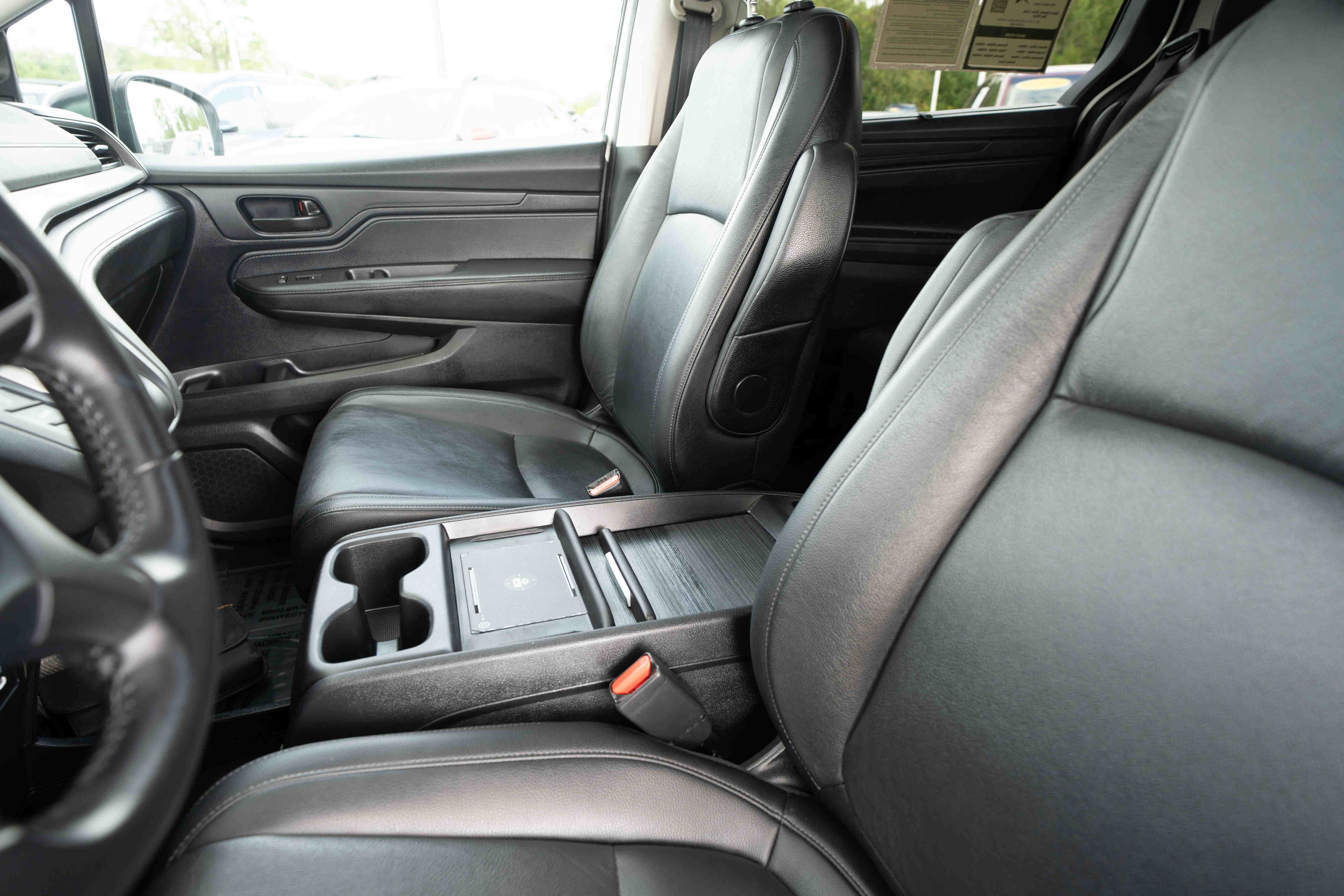 Used 2025 Honda Odyssey EX-L image 10