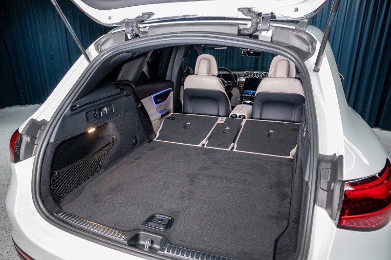 Certified 2026 Mercedes-Benz GLC 300 image 8