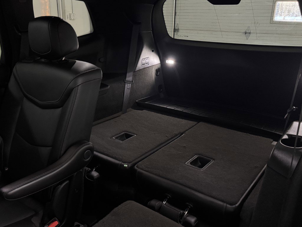 Used 2022 Cadillac XT6 Sport w/ Technology Package image 31