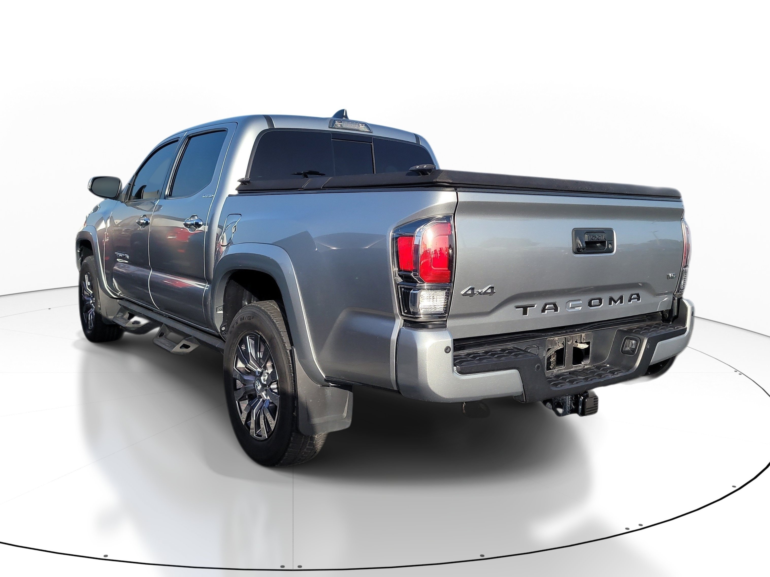 Certified 2023 Toyota Tacoma Limited AWD/4WD image 5