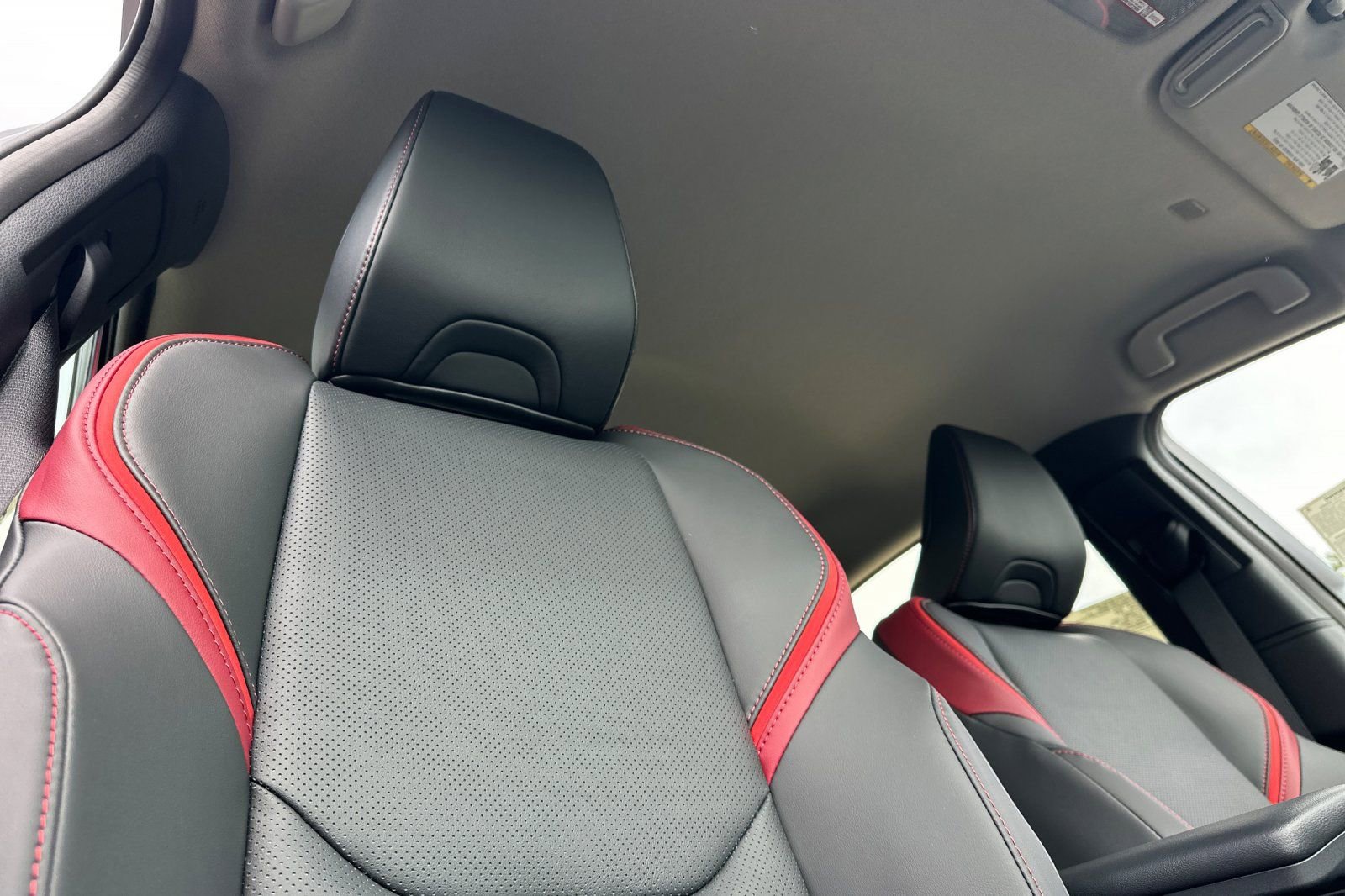 New 2026 Toyota Prius Plug-In Hybrid FWD image 19