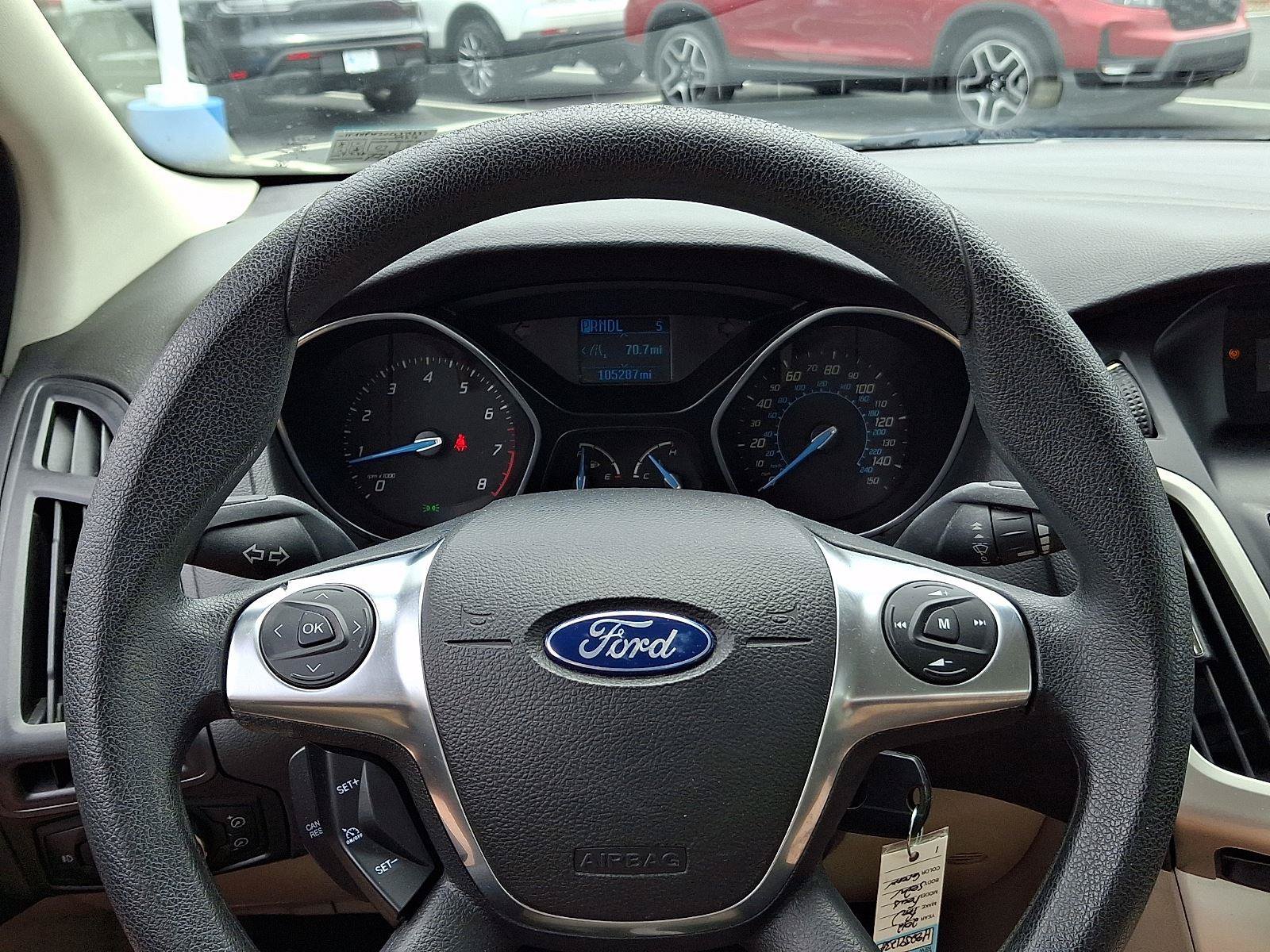 Used 2012 Ford Focus SE FWD image 18