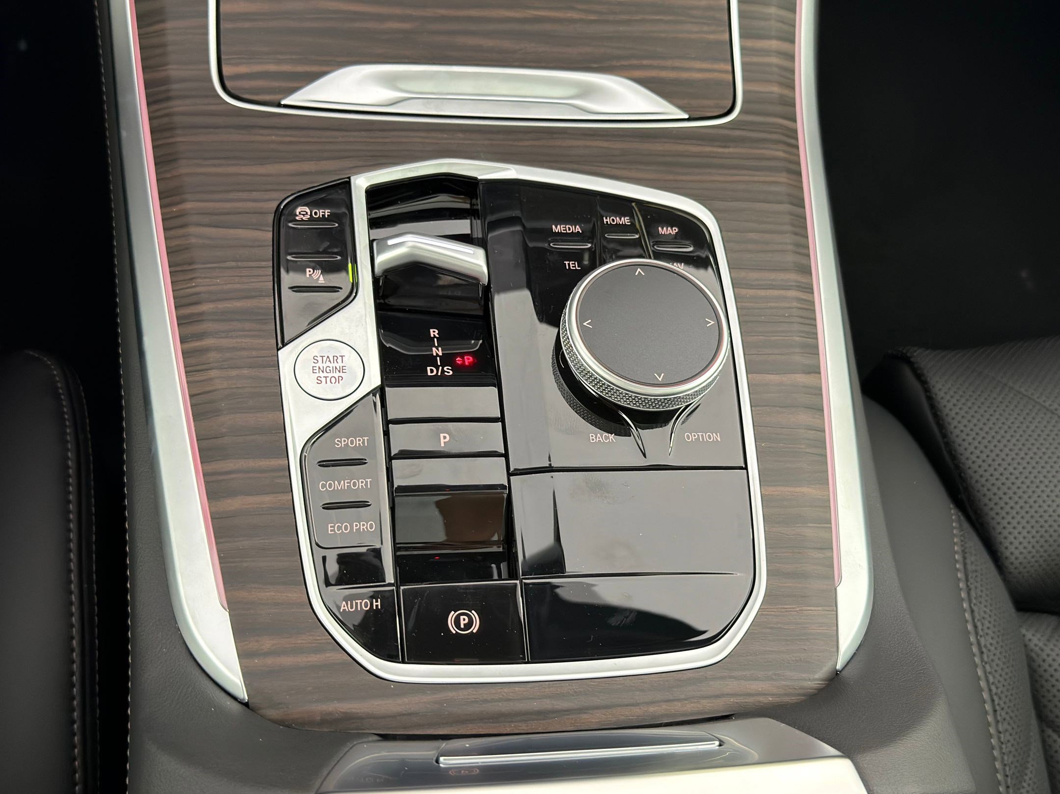 New 2026 BMW X5 sDrive40i image 26