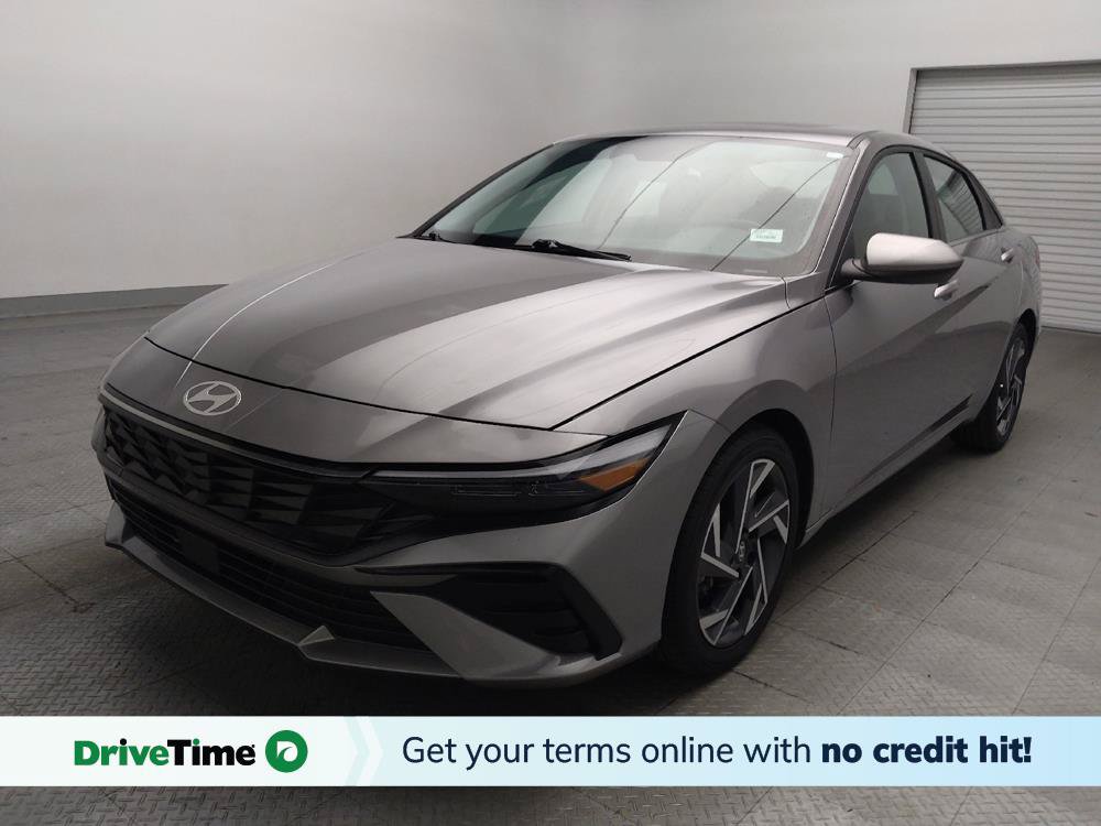 Used 2025 Hyundai Elantra SEL FWD image 1