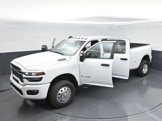 New 2026 RAM 3500 Big Horn AWD/4WD image 50