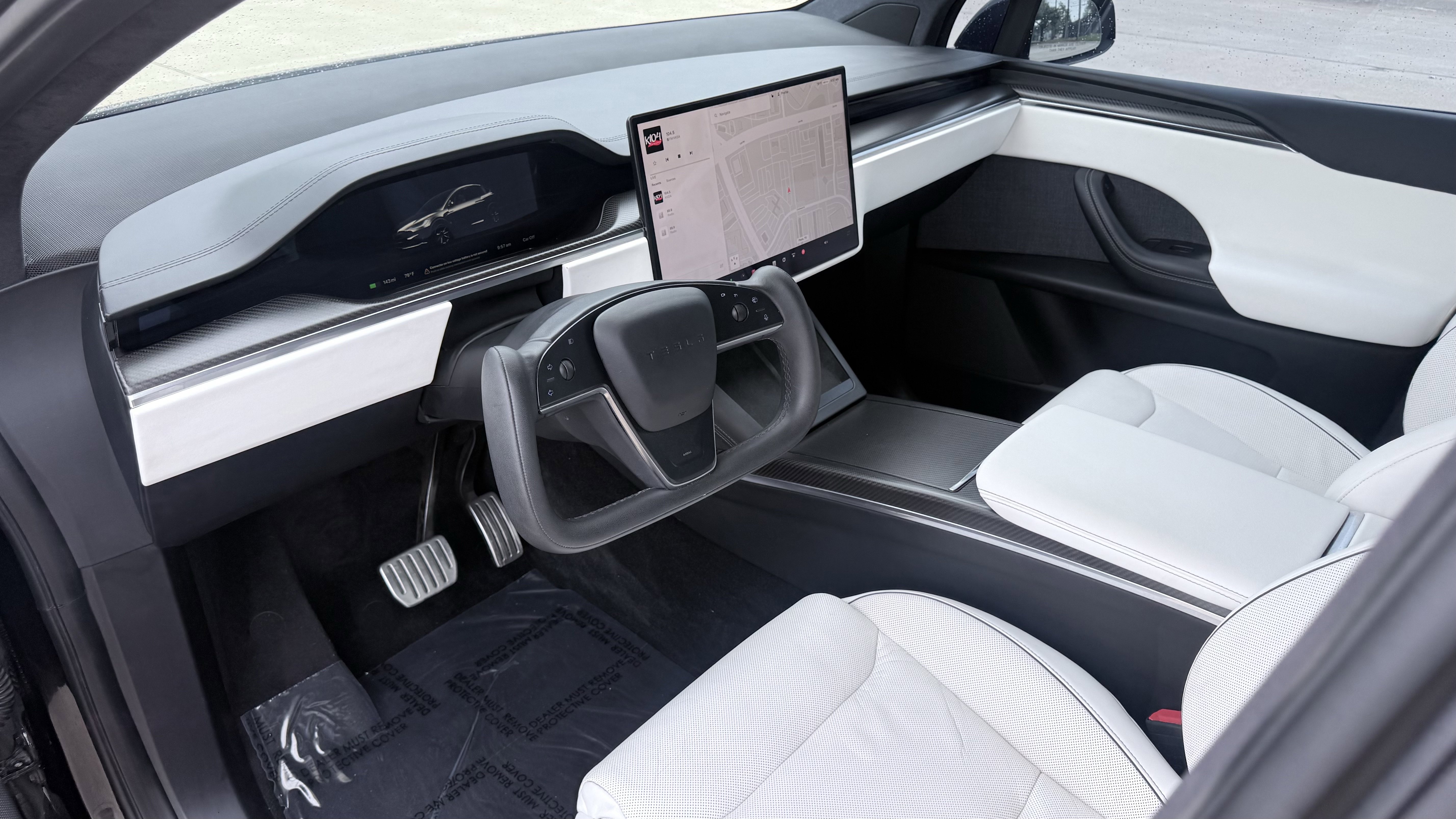 Used 2022 Tesla Model X Plaid AWD/4WD image 26