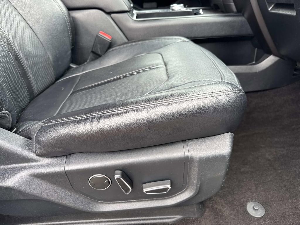 Used 2020 Ford Expedition Max Limited RWD image 12