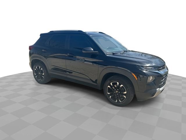 Certified 2022 Chevrolet TrailBlazer LT w/ Convenience Package image 3