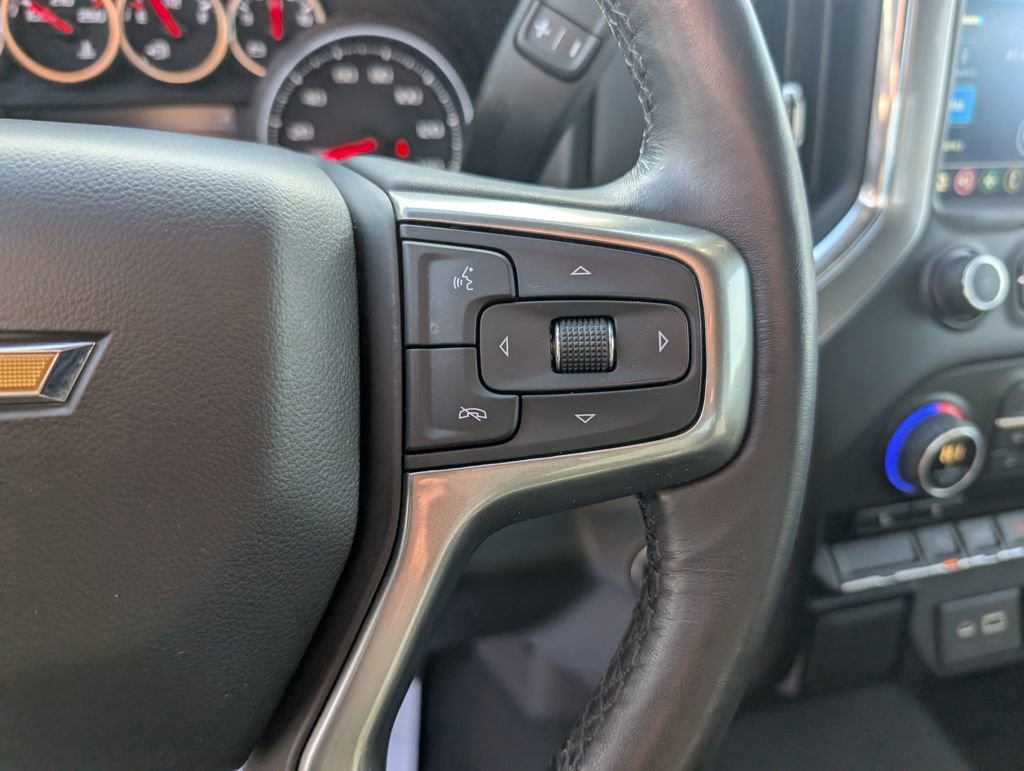 Used 2021 Chevrolet Silverado 1500 LT image 20