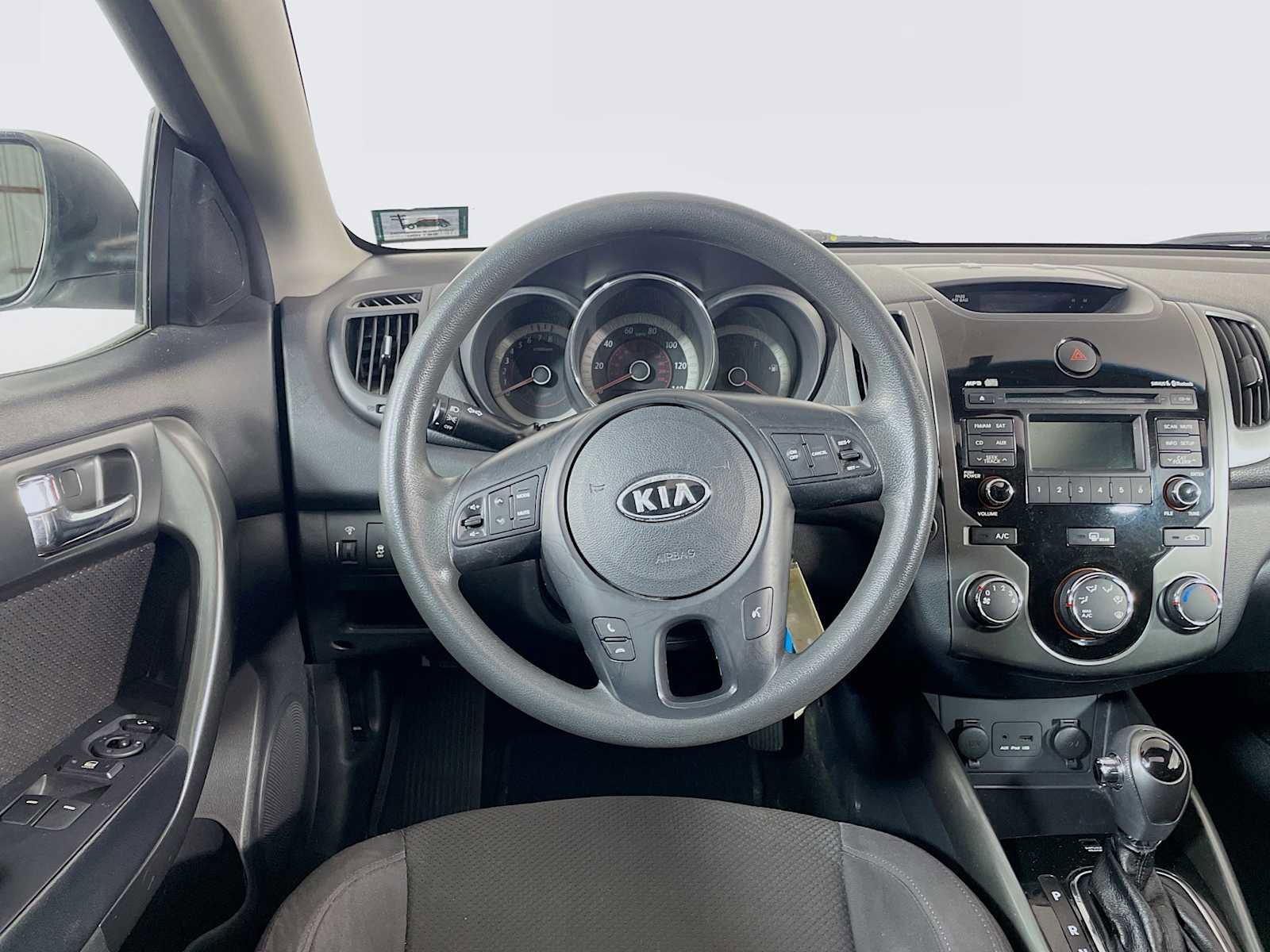 Used 2013 Kia Forte Koup EX image 19