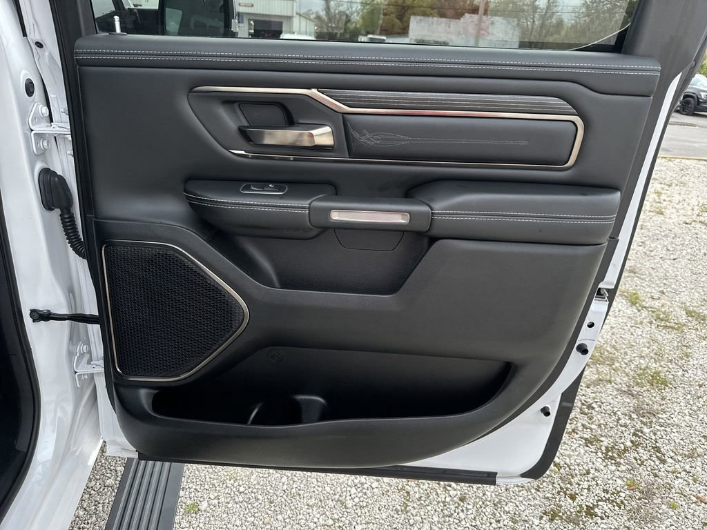 Used 2021 RAM 1500 Limited w/ Body Color Bumper Group image 31