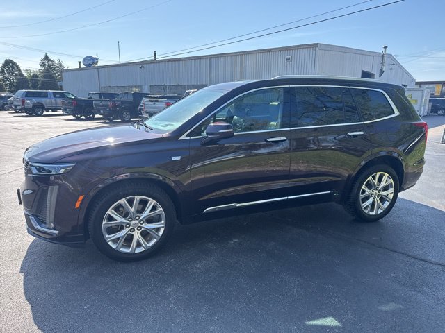 Used 2020 Cadillac XT6 Premium Luxury w/ Platinum Package AWD/4WD image 2