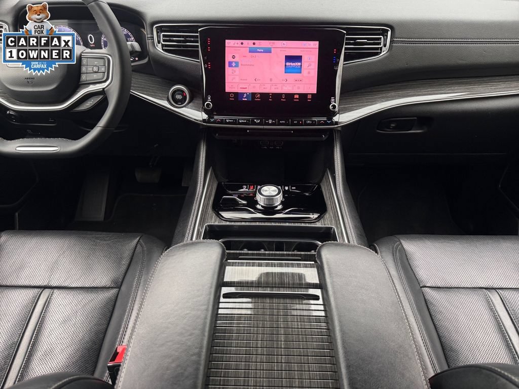 Certified 2022 Jeep Wagoneer Series II AWD/4WD image 10