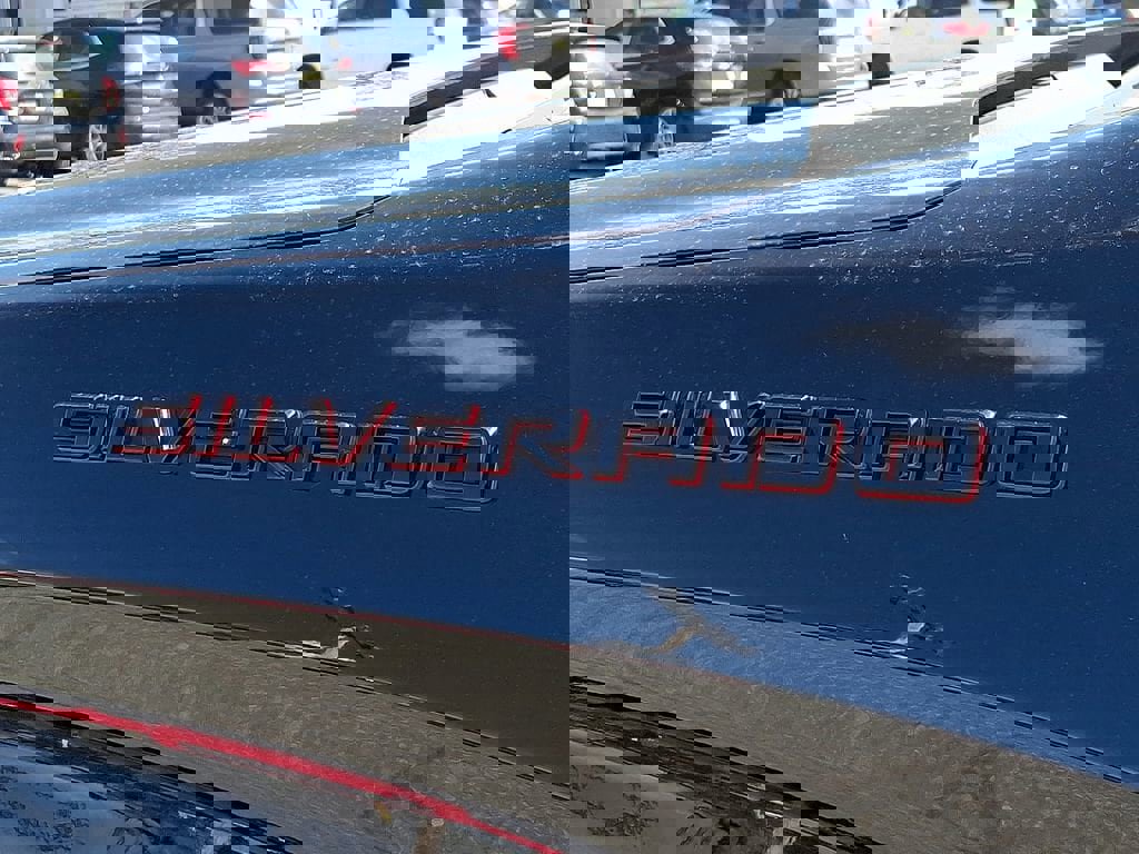 Used 2022 Chevrolet Silverado 1500 RST w/ Redline Edition image 4