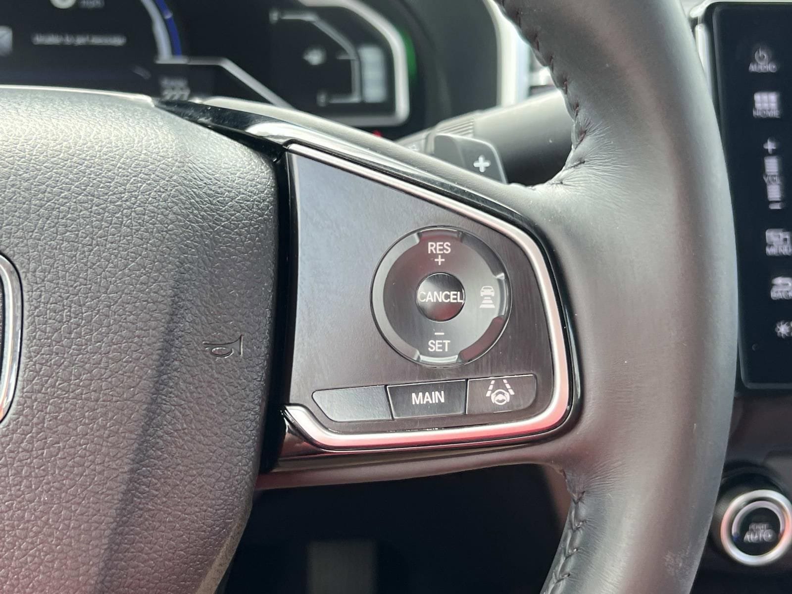 Used 2018 Honda Clarity Touring image 26