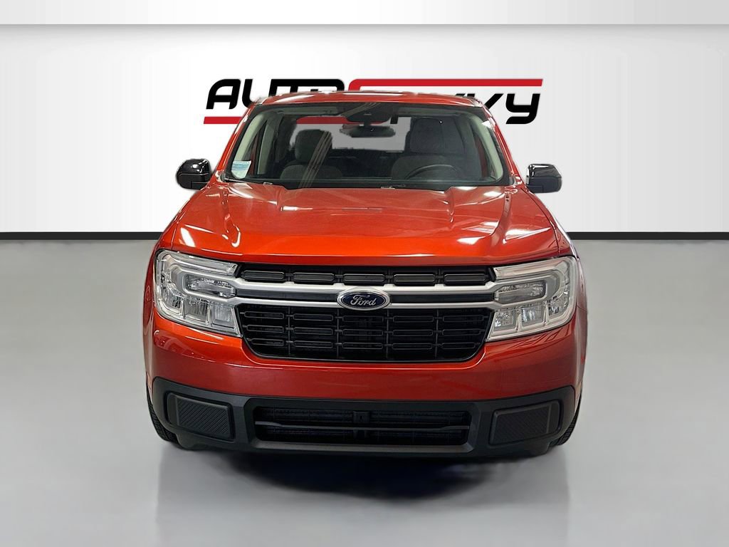 Used 2024 Ford Maverick XLT w/ XLT Luxury Package image 2