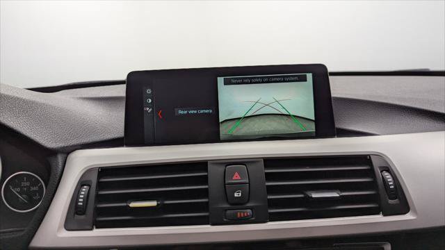 Used 2018 BMW 320i Sedan RWD image 28