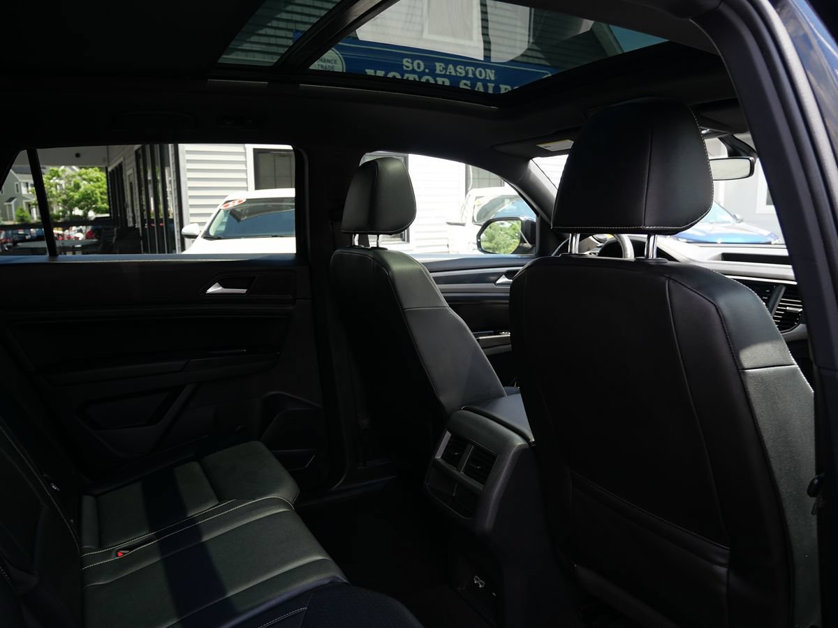 Used 2020 Volkswagen Atlas Cross Sport SE AWD/4WD image 25