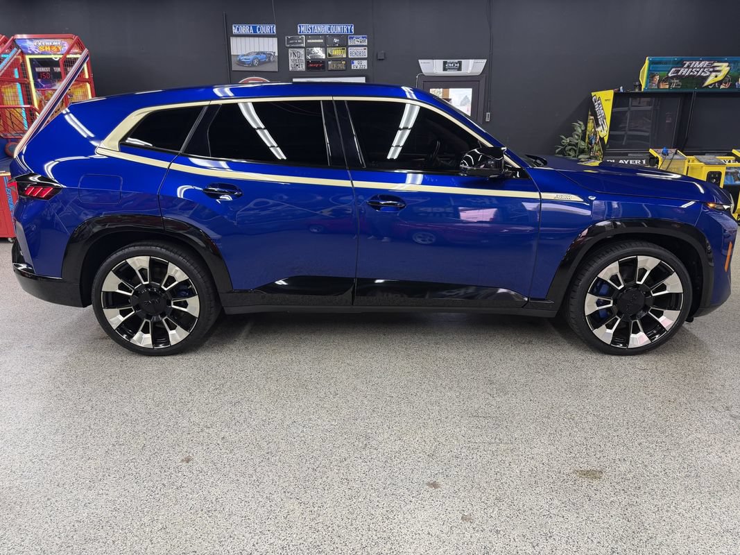 Used 2023 BMW XM AWD/4WD image 6