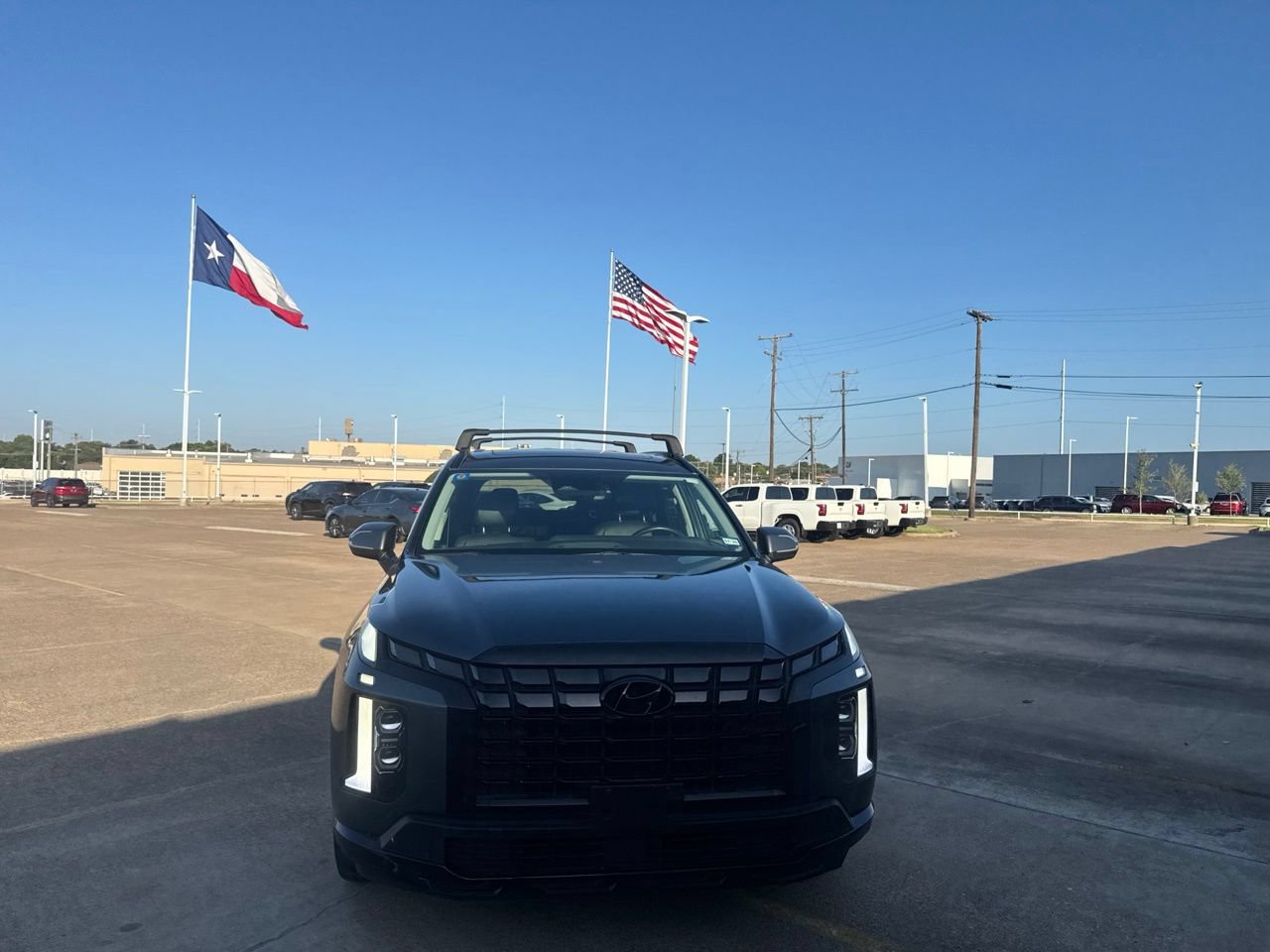 Used 2023 Hyundai Palisade XRT FWD image 3