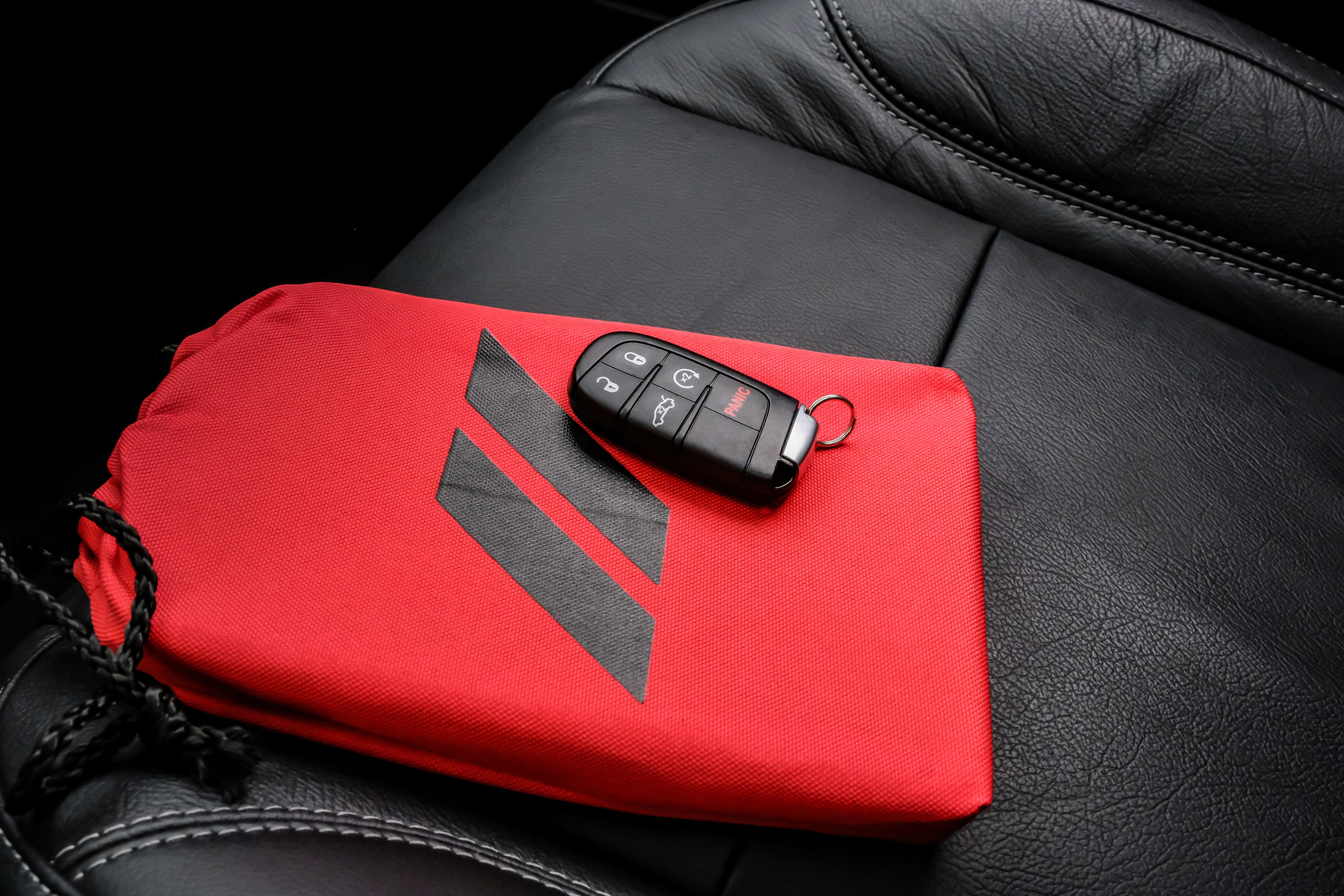 Used 2019 Dodge Charger Scat Pack w/ Navigation & Travel Group RWD image 64