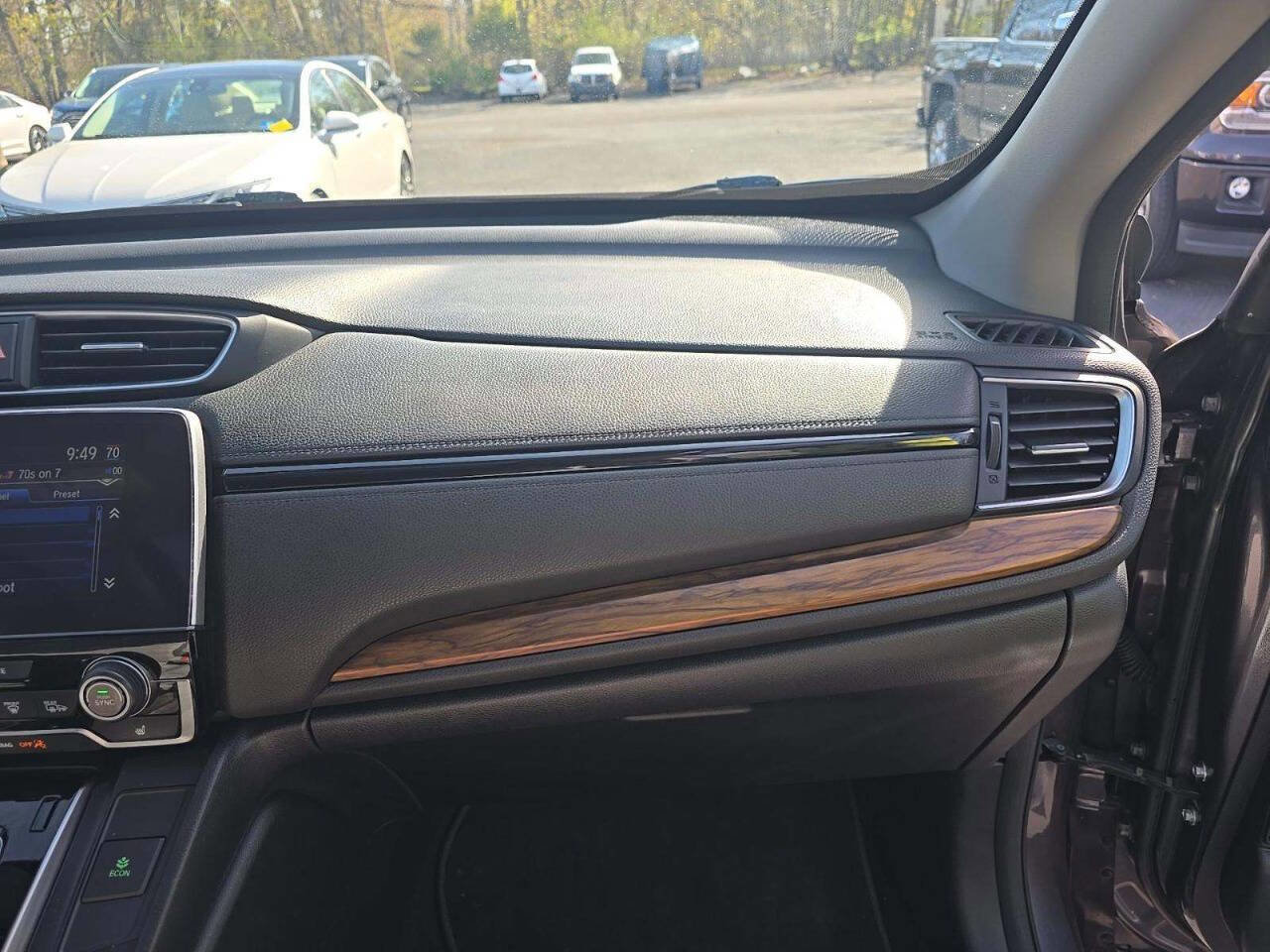 Used 2018 Honda CR-V Touring image 6