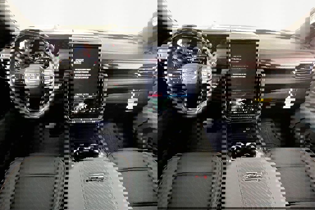 New 2026 GMC Yukon XL AT4 w/ AT4 Premium Plus Package image 6