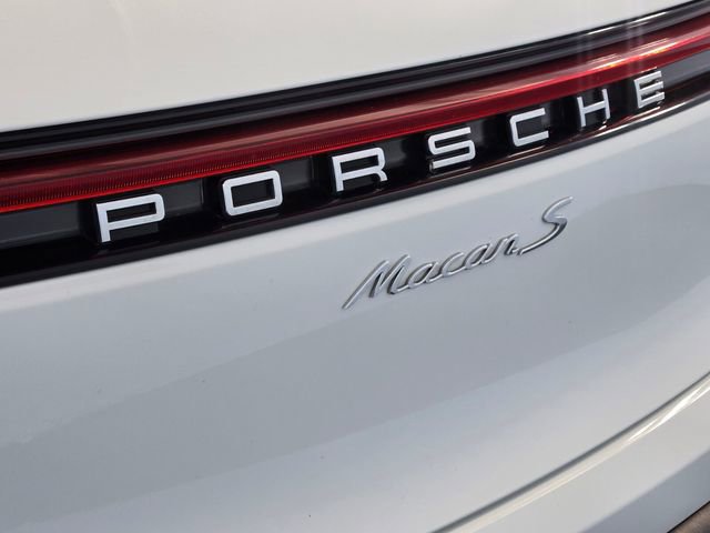 Used 2022 Porsche Macan S image 12