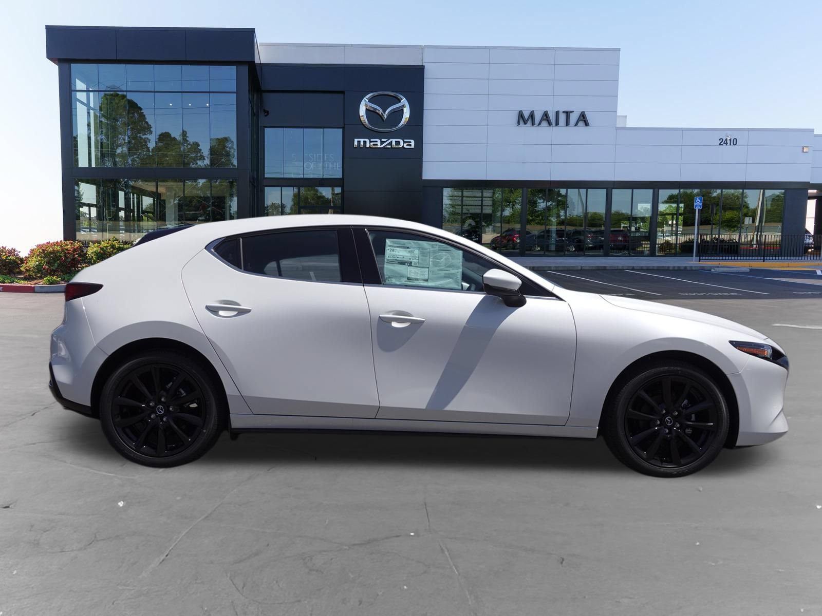 New 2026 MAZDA MAZDA3 2.5 S Hatchback w/ Premium Pkg FWD image 2