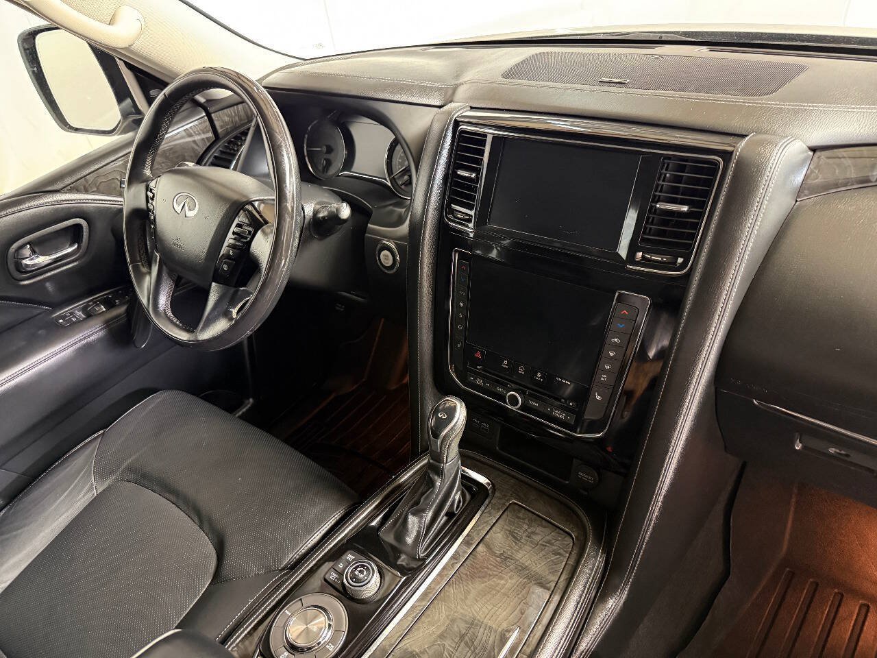 Used 2020 INFINITI QX80 Luxe w/ Proassist Package RWD image 40