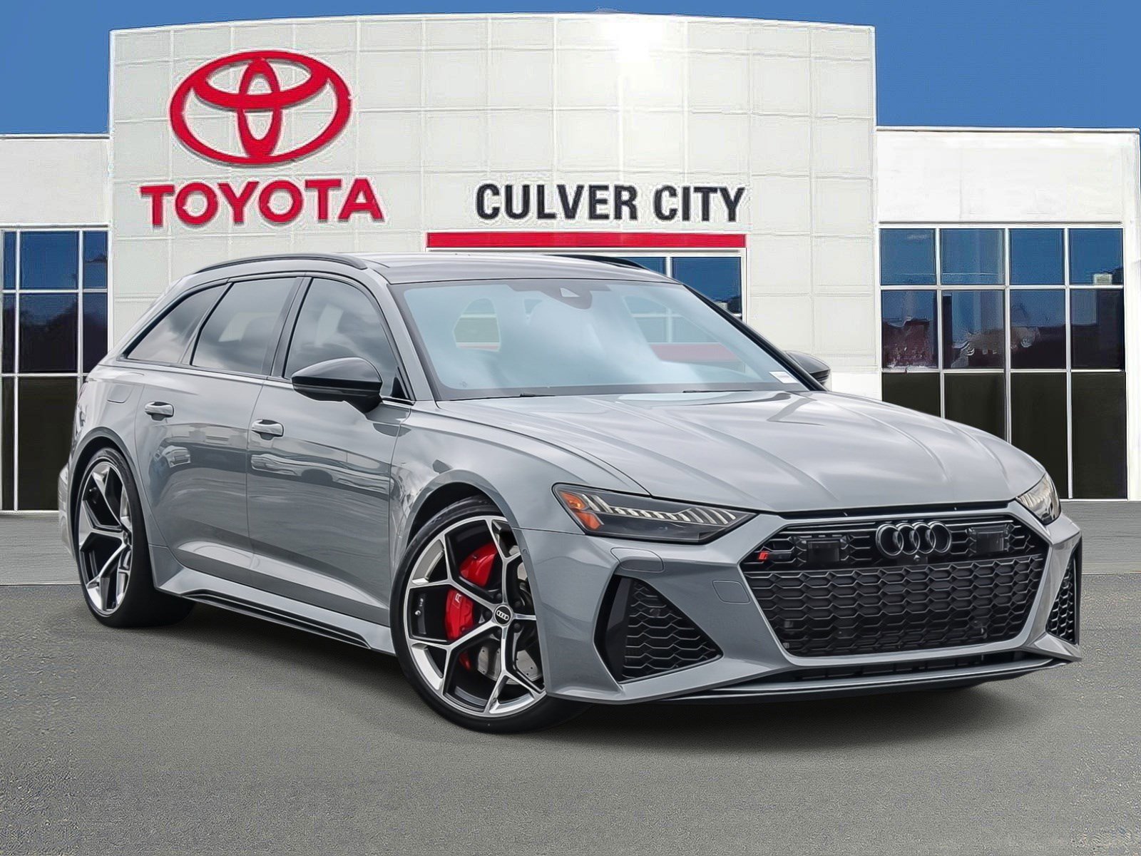 Used 2024 Audi RS 6 performance AWD/4WD image 1