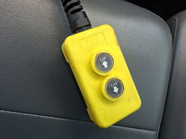 Used 2024 Ford F550 2WD SuperCab Super Duty image 36