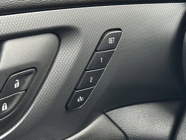 Used 2019 Chevrolet Traverse Premier w/ Redline Edition image 36