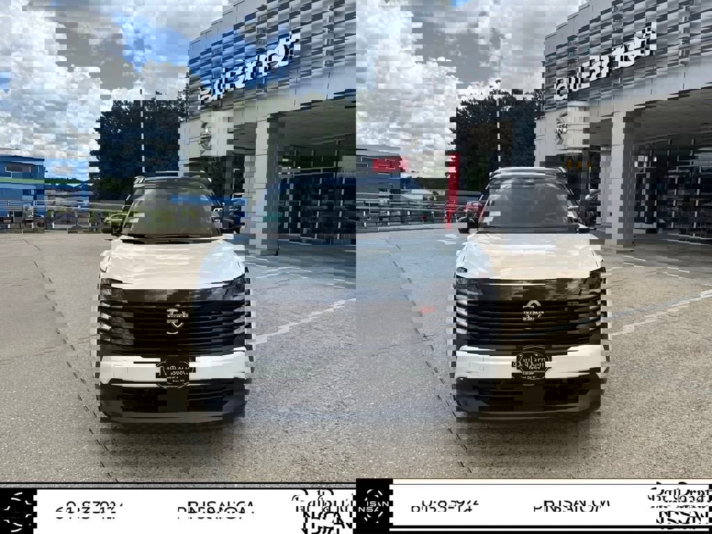 New 2025 Nissan Kicks SR image 12