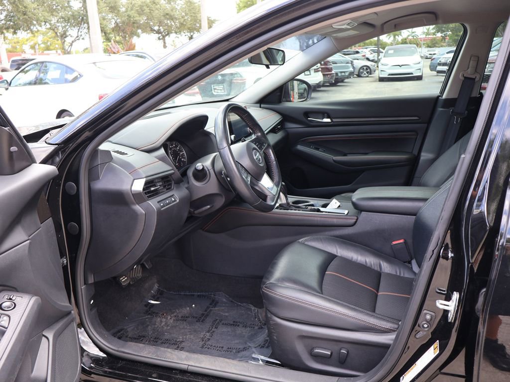 Used 2022 Nissan Altima 2.5 SR FWD image 25