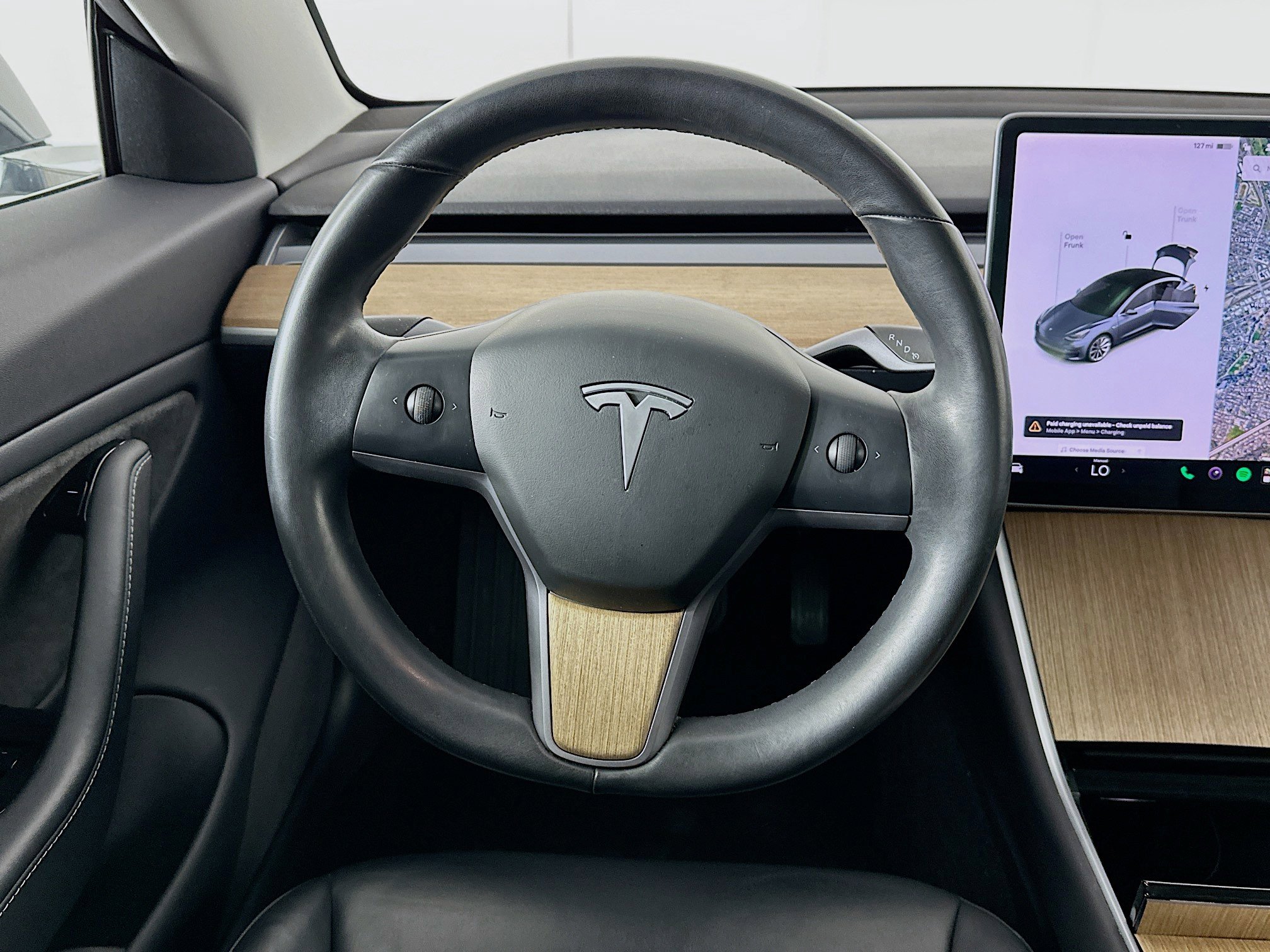 Used 2018 Tesla Model 3 Long Range RWD image 16