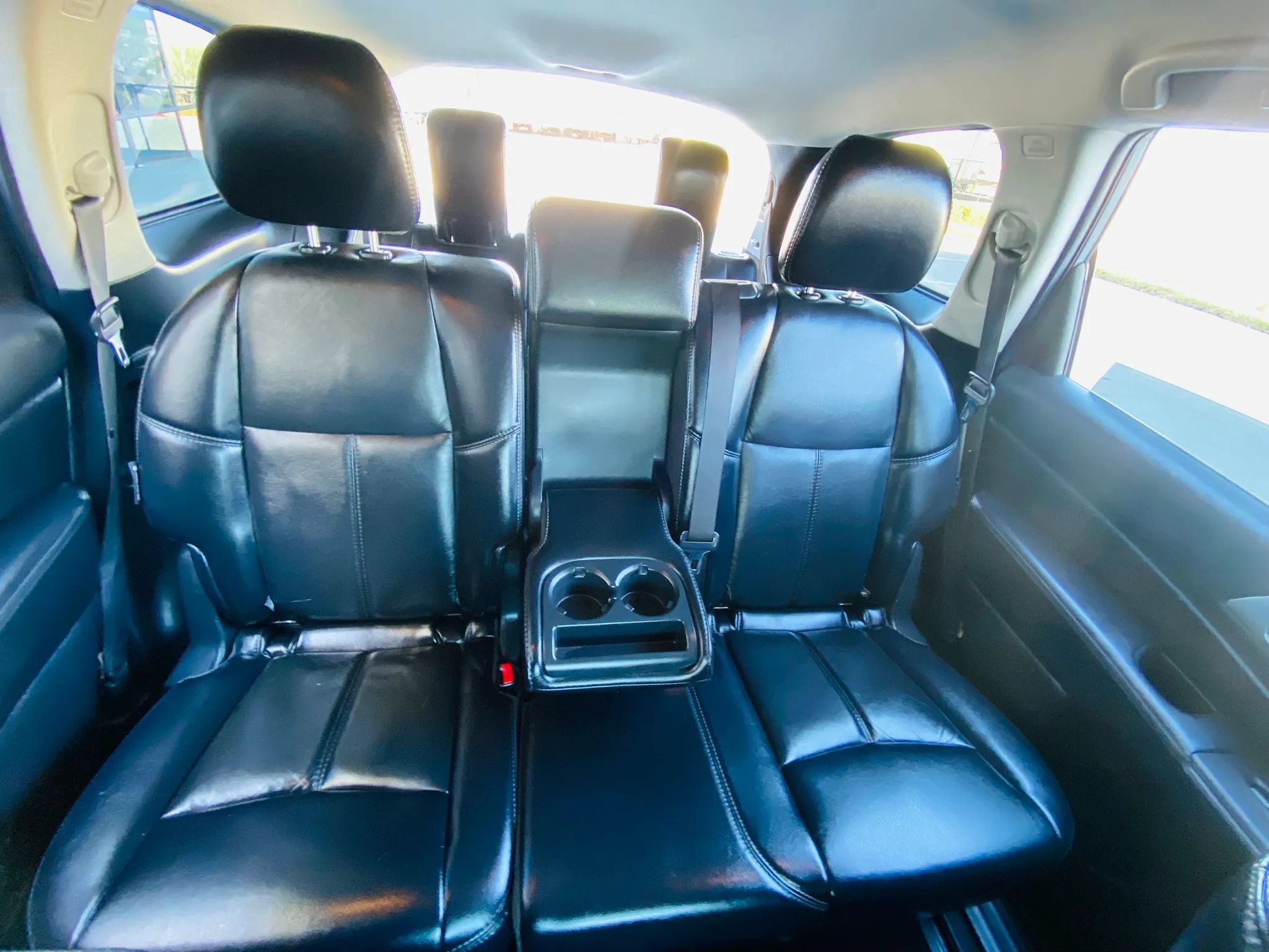 Used 2019 Nissan Pathfinder SL FWD image 35