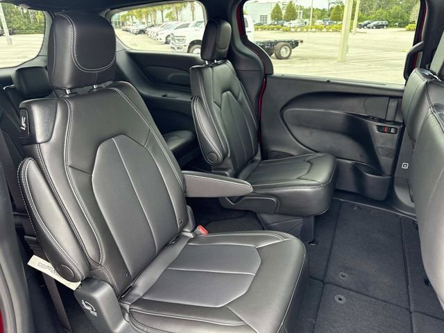 New 2026 Chrysler Pacifica Select image 19