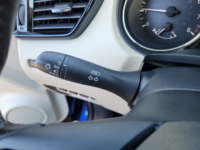 Used 2022 Nissan Rogue Sport SL FWD image 25