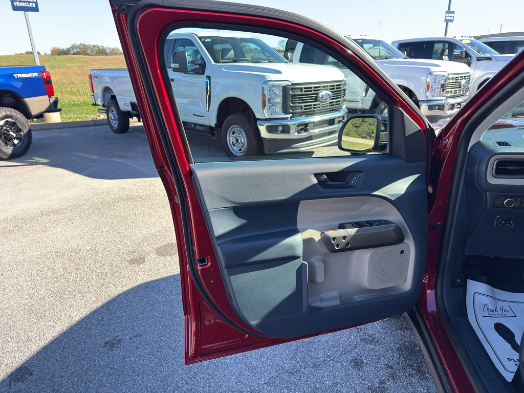 New 2025 Ford Maverick Lariat w/ 4K Tow Package image 16